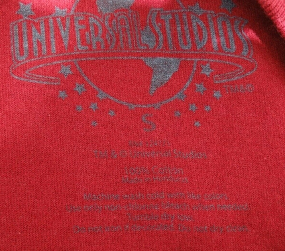 UNIVERSAL STUDIOS TECHY GLOBE T-SHIRT SIZE S, GLOBE SPINNER KEY CHAIN & LANYARD