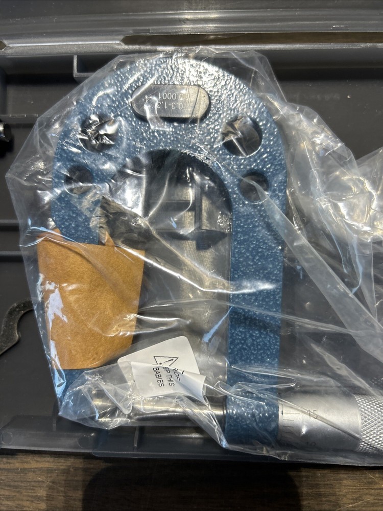 (V) New With broken case Fowler Outside Micrometer