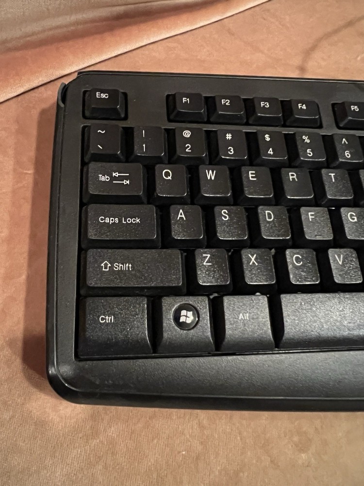 Black Genius Wired Keyboard- Imperfect
