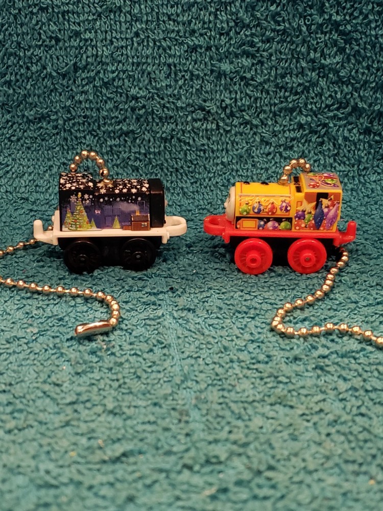 Thomas the Train Christmas Light Pull and Fan Pull Set - Thomas The Train