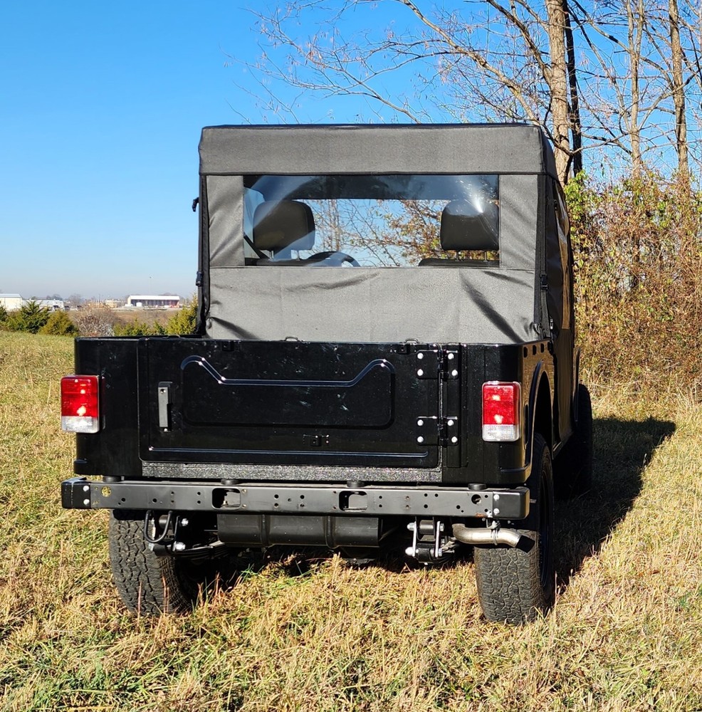 2022+ Mahindra Roxor Doors and Back Panel for a Hard Windshield and Top