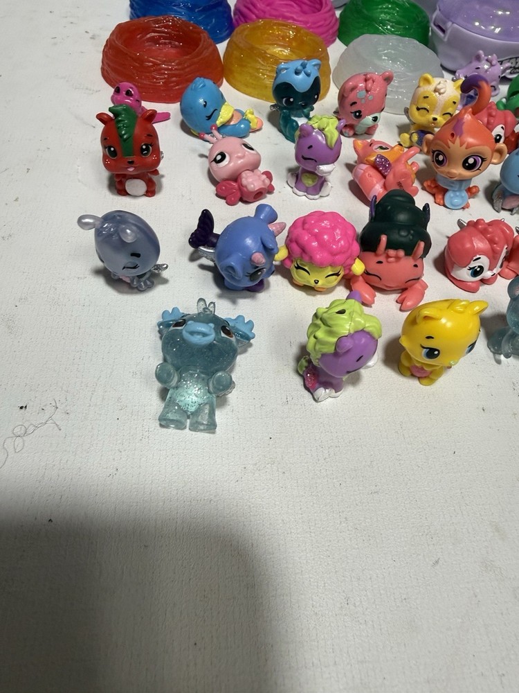 Hatchimals Lot Animals And Containers