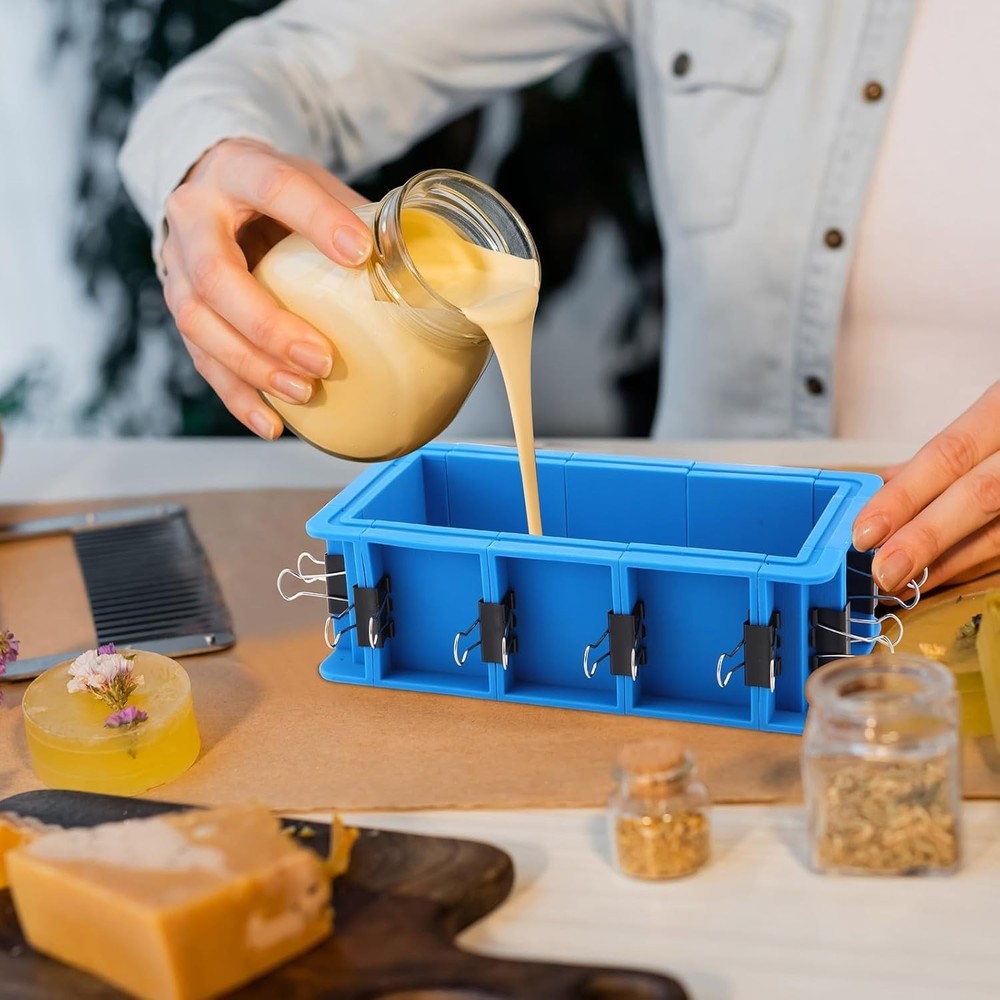 Tierable Soap Mold Making Kit with Silicone Housing