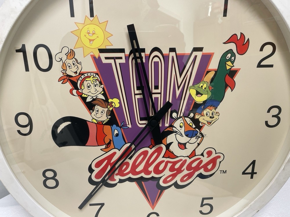 Kellogg’s 20” Wall Clock Team Kellogg’s Characters VTG 1990s Keeps Time Working