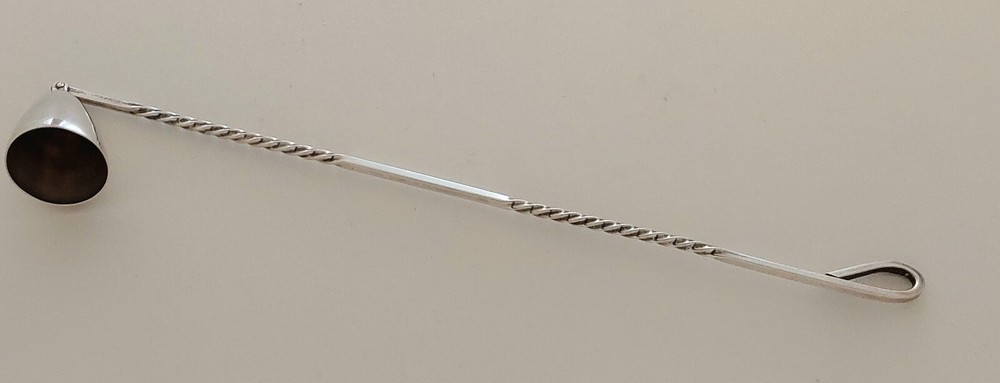 Sterling Silver Candle Snuffer made by Napier with twisted & straight pattern