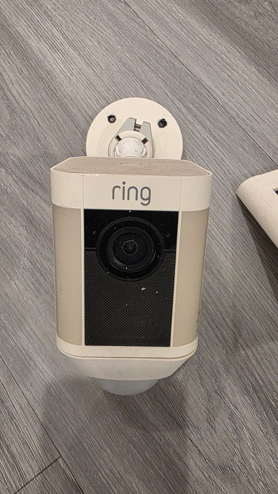 Ring Spotlight Cam with Solar Panel (White)