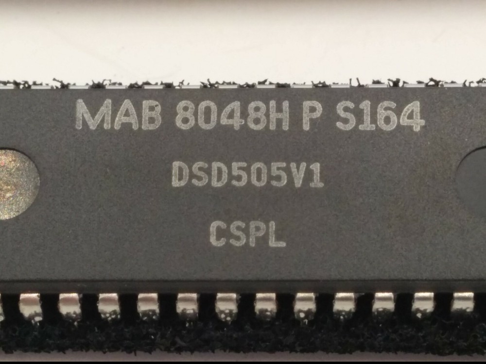 PHILIPS MAB8048H MICROCONTROLLER, 40 PIN DIP, DSD505V1, NIB