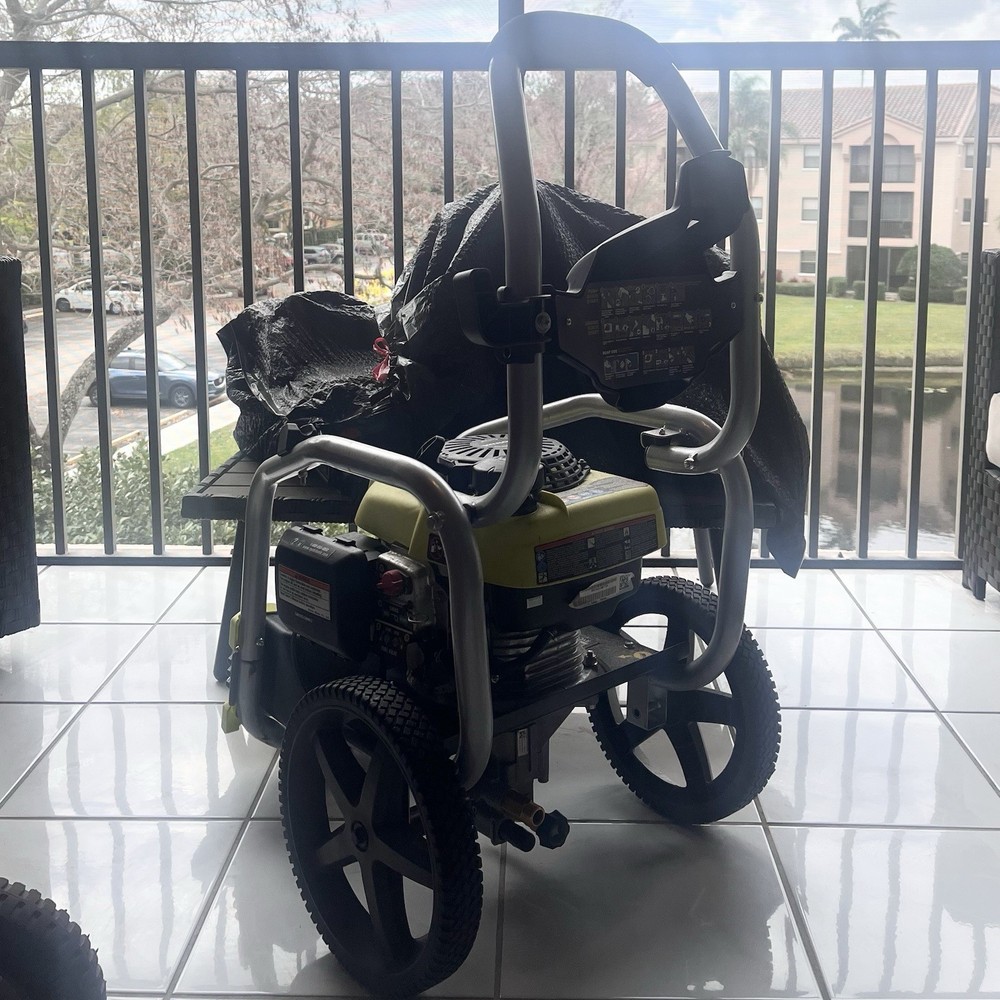 RYOBI TOOLS Honda-Powered Gas Pressure Washer 3000psi