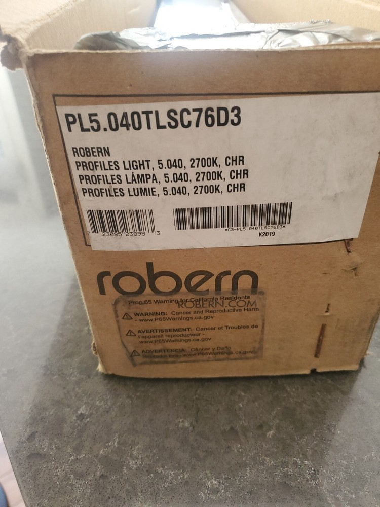 Robern PL5.040TLSC76D3- Profiles Modular Light, 5" x 40" - Chrome