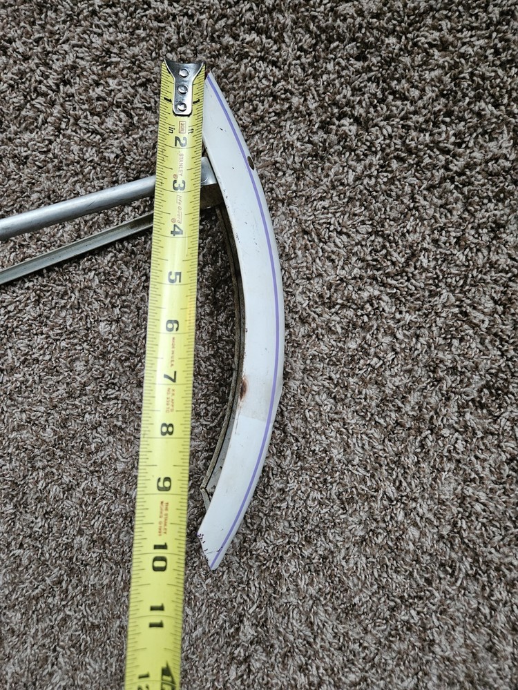 GENUINE VINTAGE BICYCLE CLASSIC FENDER