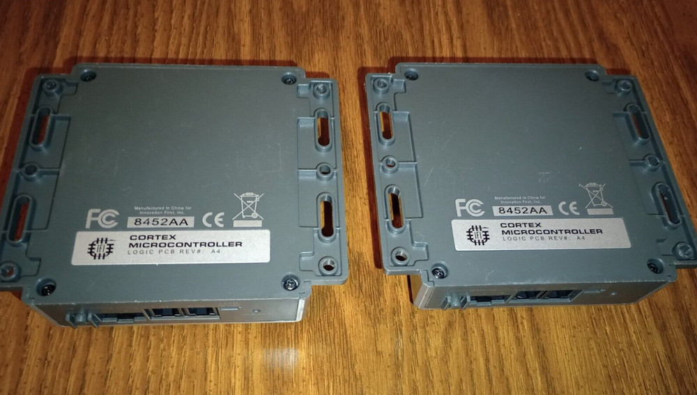 2 VEX Robotics EDR arm VEXnet 802.11g Cortex Microcontroller revA4, 276-2194 VRC