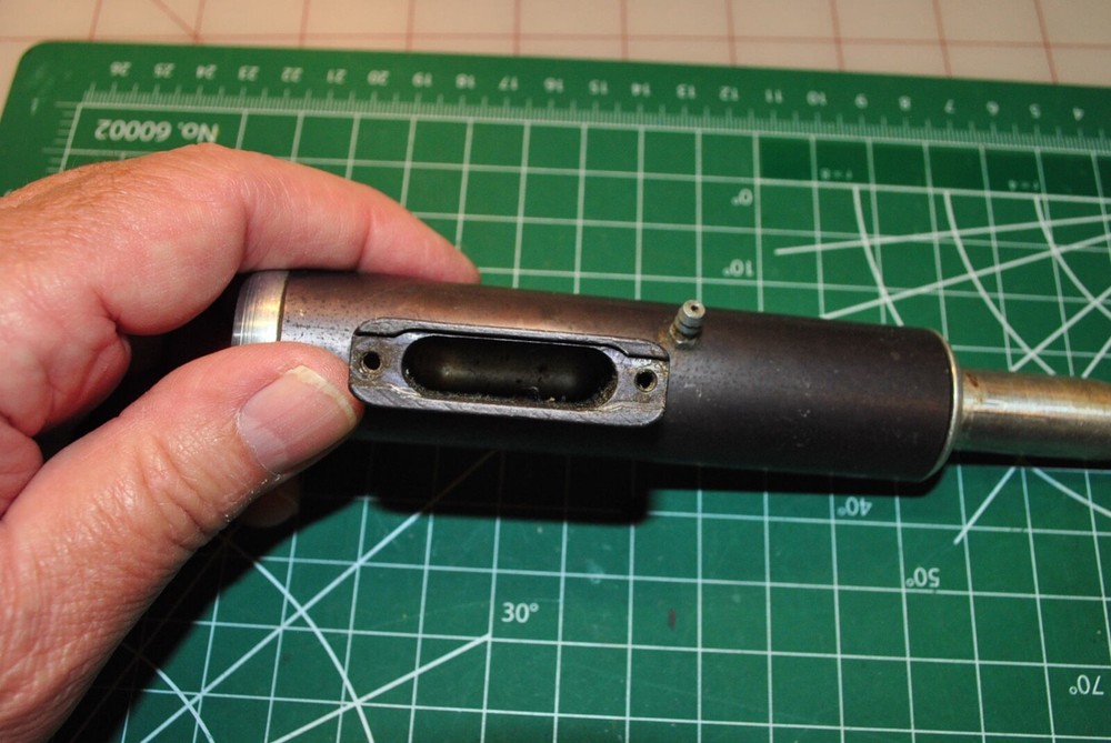 Simco flow through Muffler, 40 size. Vintage.
