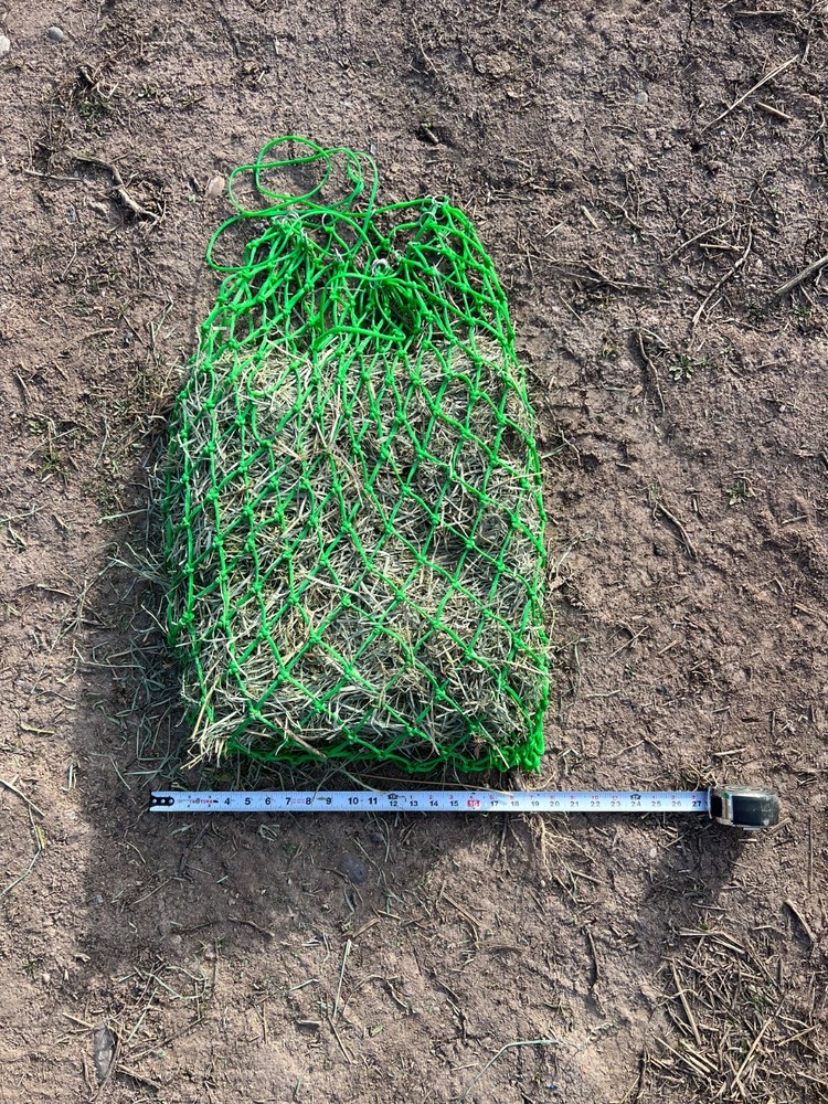 Small square hay net
