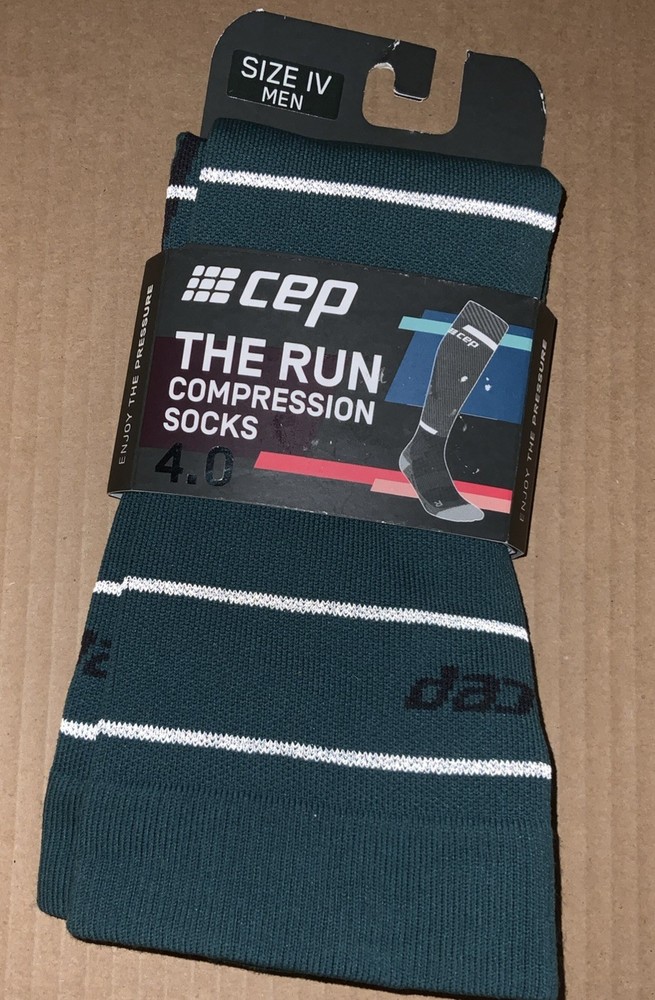 CEP THE RUN COMPRESSION 4.0 Size IV MEN GREEN NEW