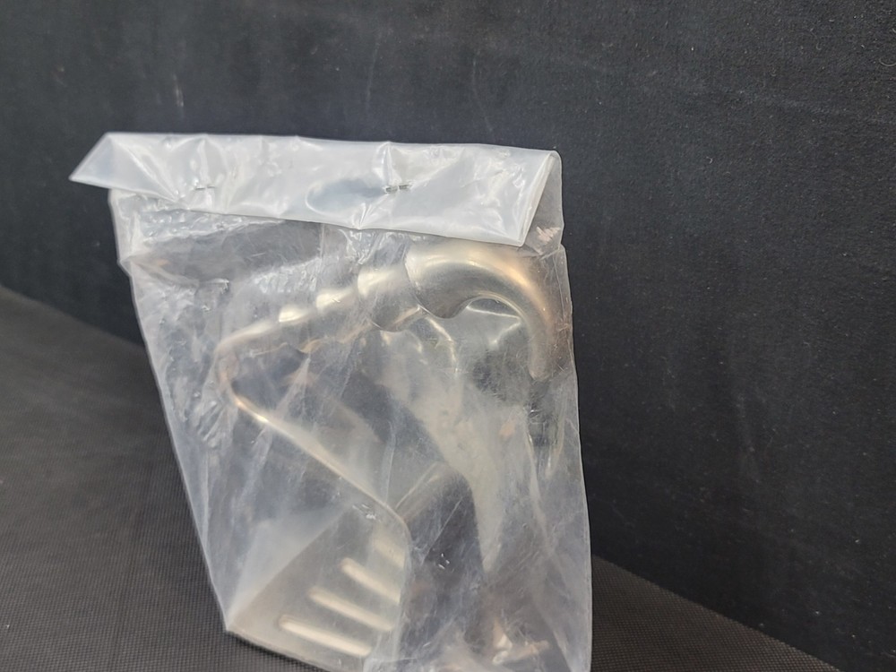 SOLWAY SURGICAL SCAPULAR RETRACTOR