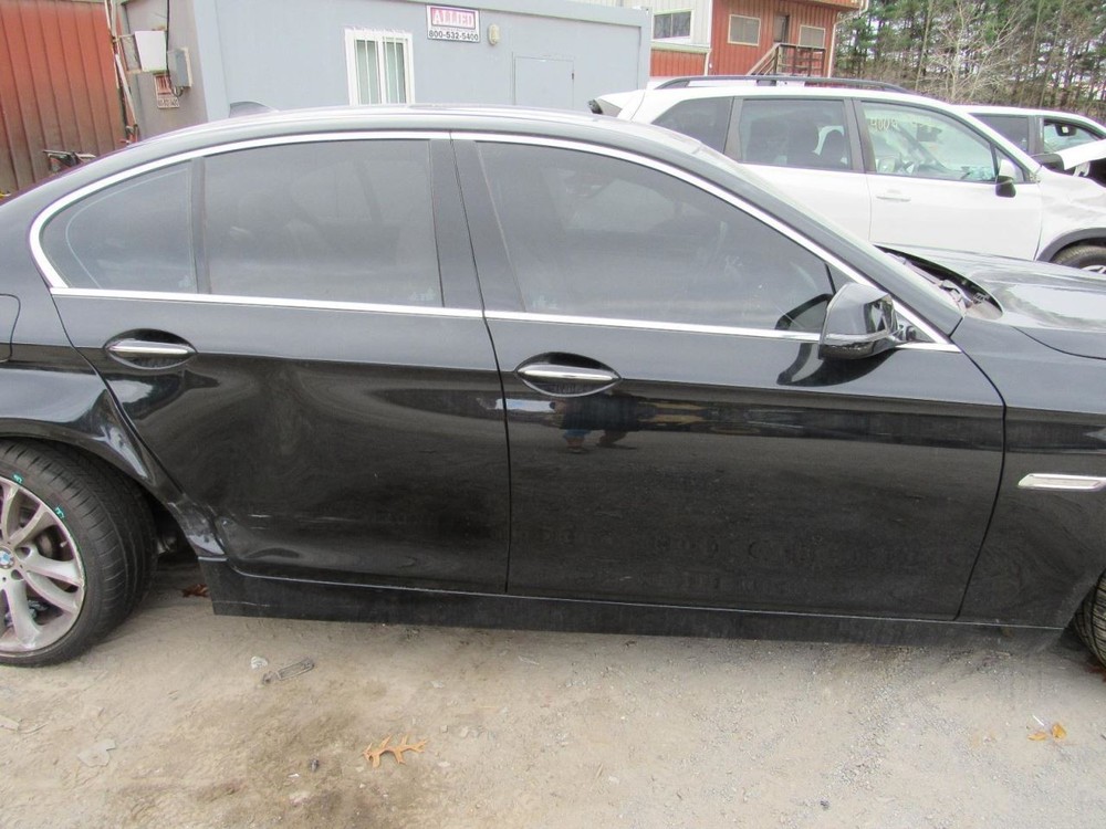 535I 2015 Glove Box 1005029