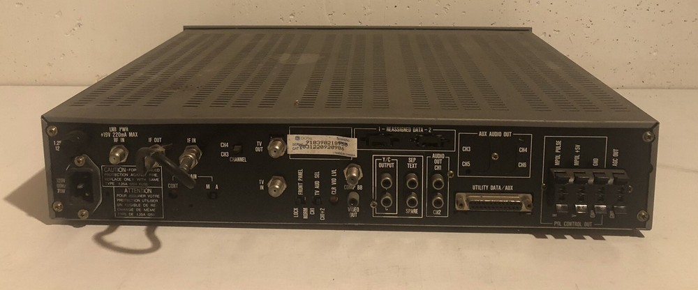 Scientic Atlanta B-MAC Integrated Receiver/Decoder Series 9700 Model 9704 AS IS