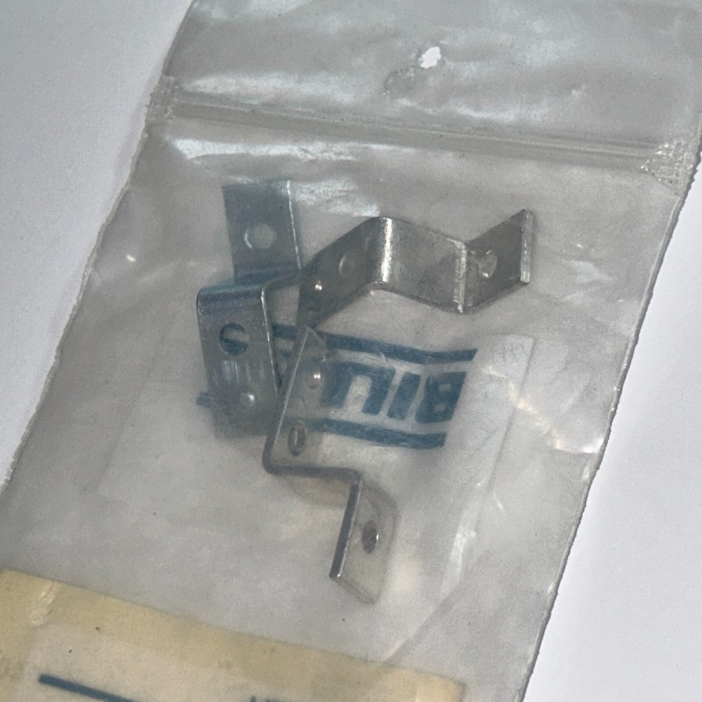 NEW PAIR Binks 80-226 Brackets (PACK OF 2) (D447)