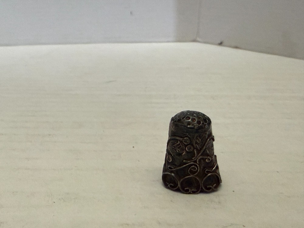 Vintage Ornate Mexican Sterling Silver Thimble