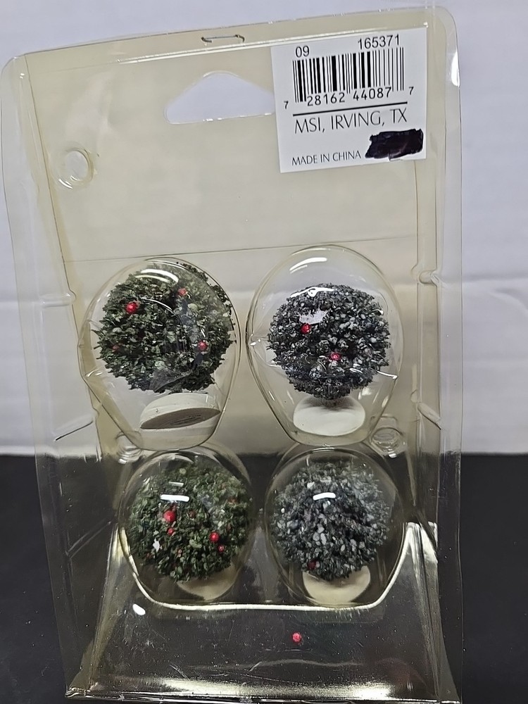 Set Of 6 Packages. Christmas Tree Bundle