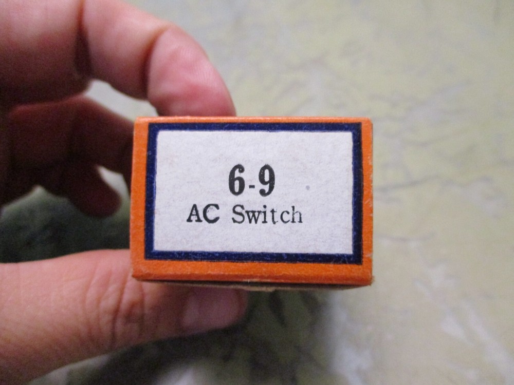 Vintage Mallory 6-9 AC Switch [5*B-16.3]