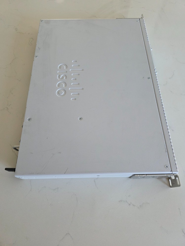 Cisco ENCS5406/K9 Enterprise Network Compute System