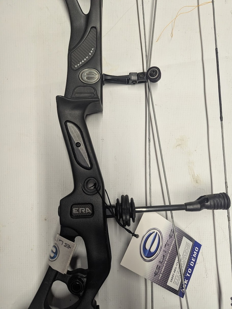 @NEW@ Elite Carbon Era Black Compound Bow! RH