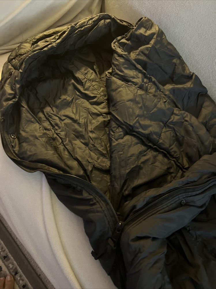 Military Issue Modular Sleeping Bag Intermediate Cold Tennier Industries Black
