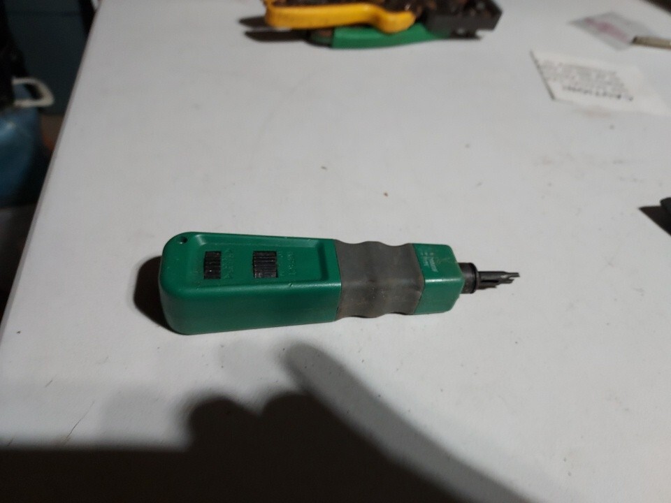 Impact Punch Down Tool With 110 Blade