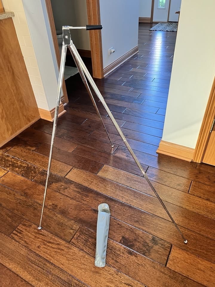 Vintage Sunset Chrome Telescoping Camera Stand with Case