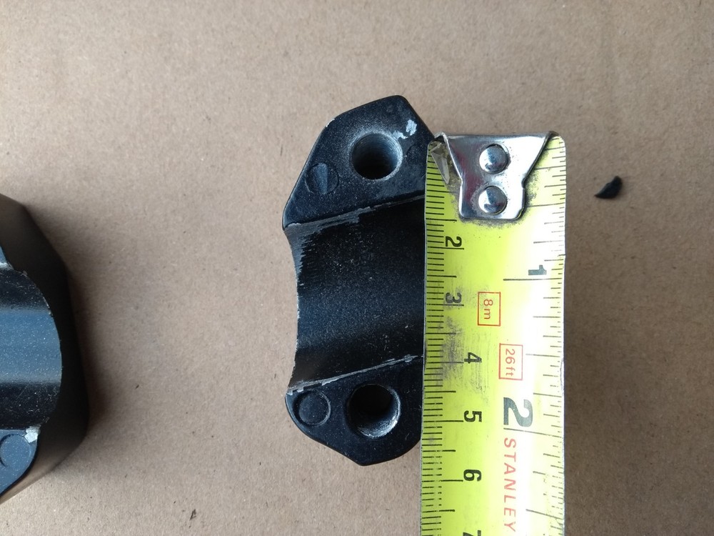 LEXMOTO ISCA ASSAULT HANDLEBAR CLAMPS