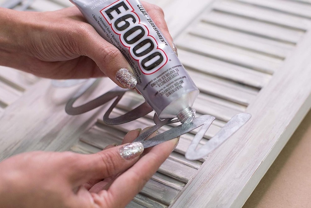 Craft Adhesive, 3.7 Fluid Ounces, clear