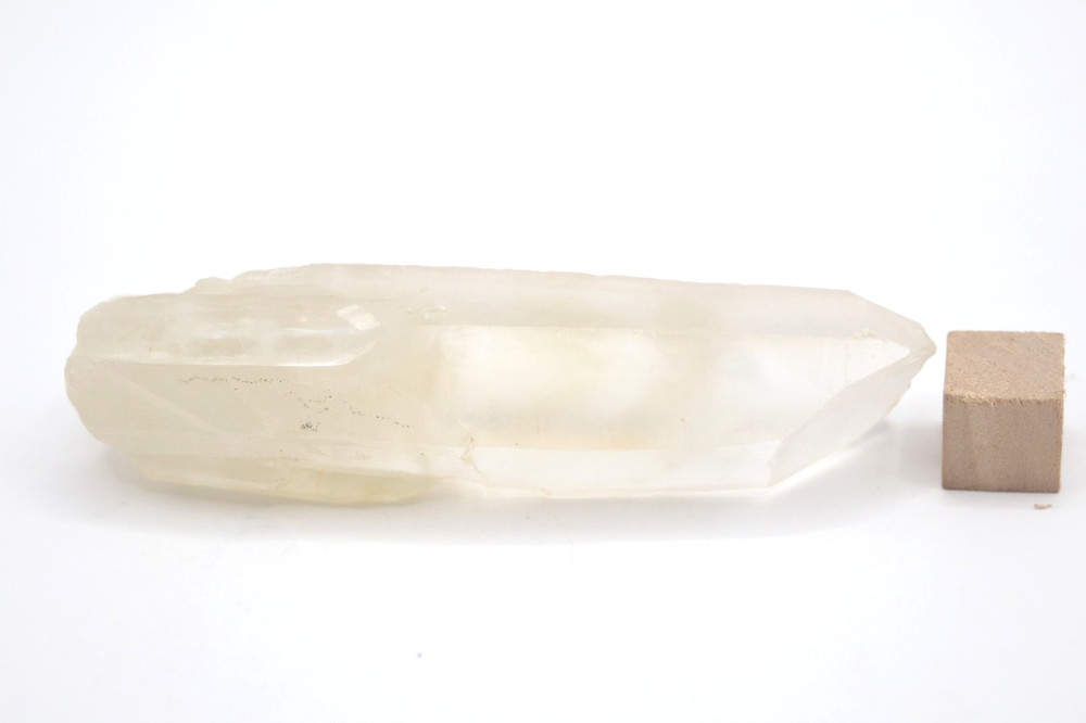 Quartz crystal.  41 grams.  Natural.