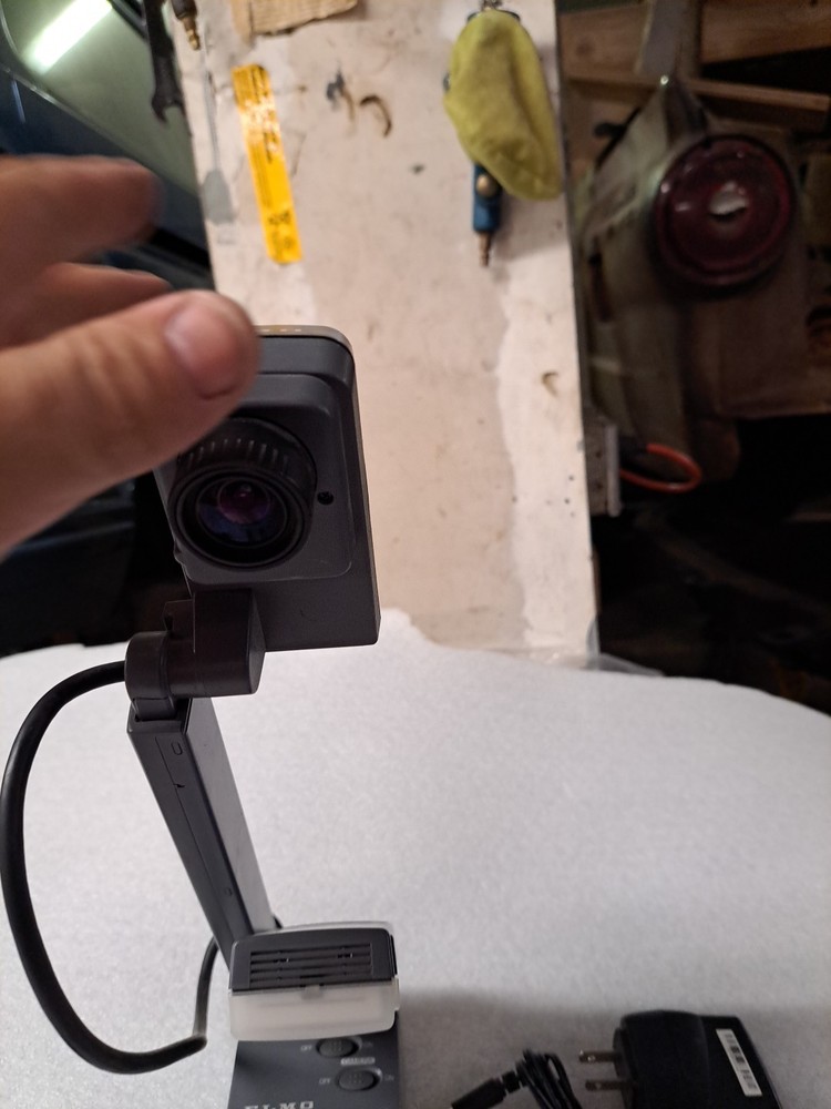 Elmo Co.ltd. DT-70 Visual Presenter Table Top Presenter lamp camera AS-IS