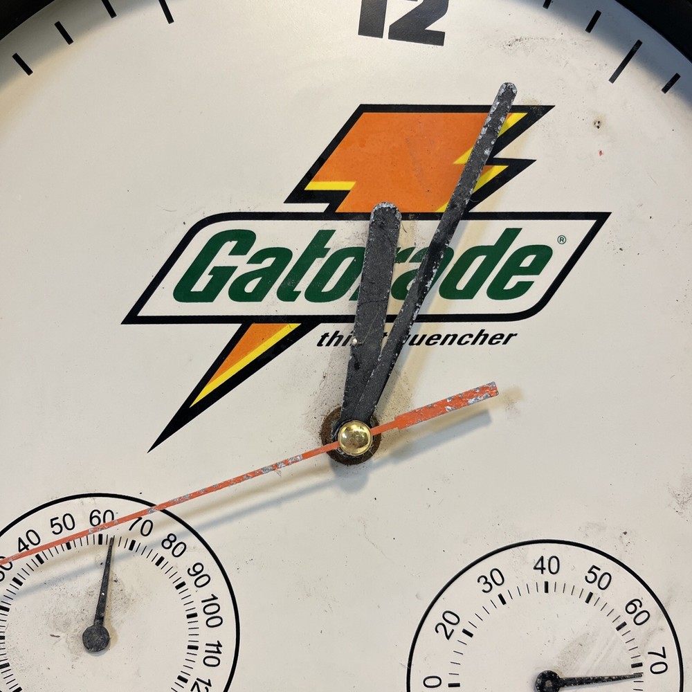 Vintage Gatorade Clock with Thermometer And Humidity Gauge