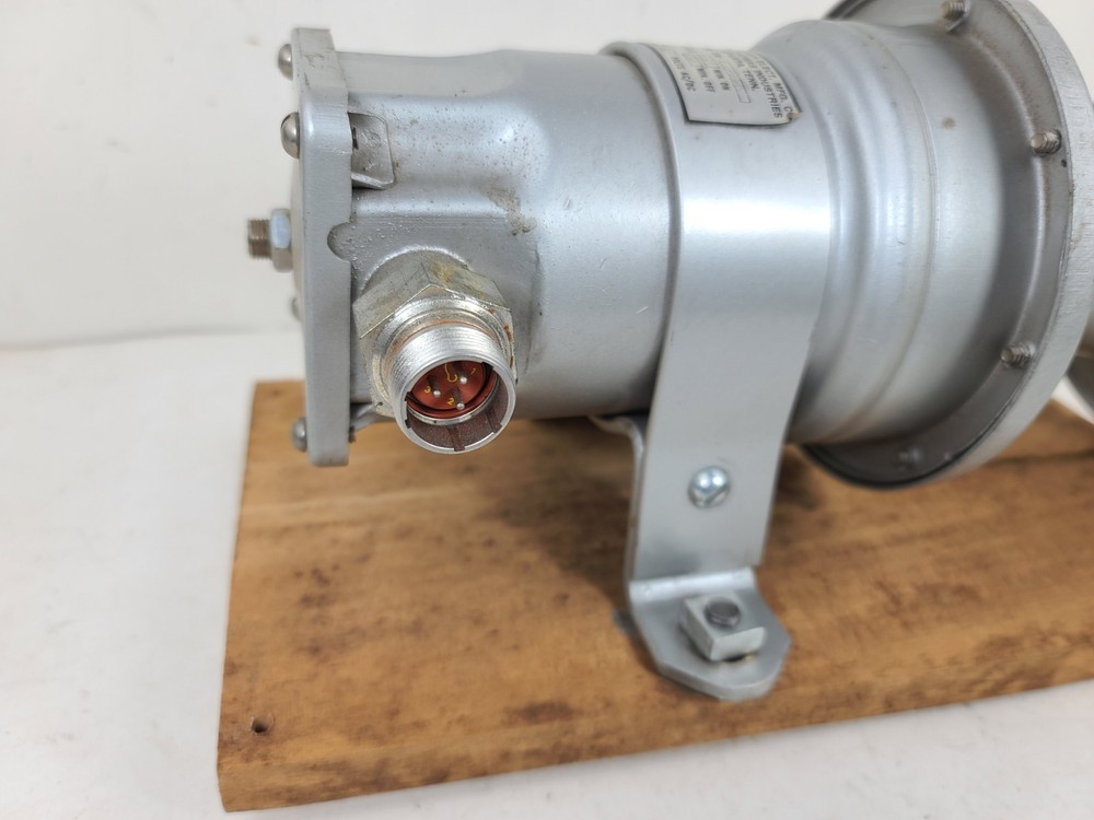 Thomas Ind. Benjamin Products Electrical Horn KM-8170