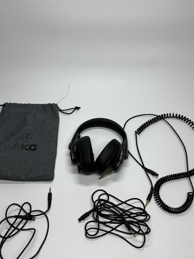 AKG K371  Studio Headphones - READ DESCRIPTION