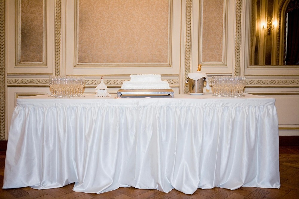 21' Table Skirt, Polyester Fabric, 18 Colors