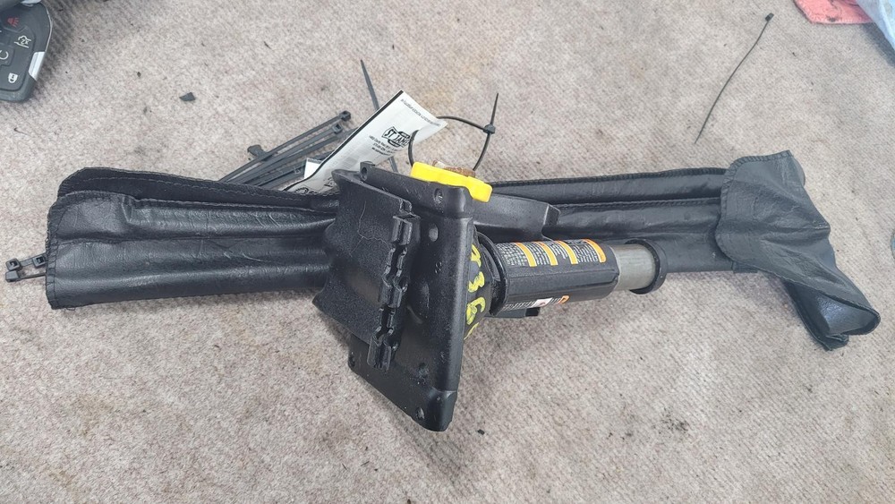 2015-2020 GMC SUV's Jack/Toolkit, Black, 000