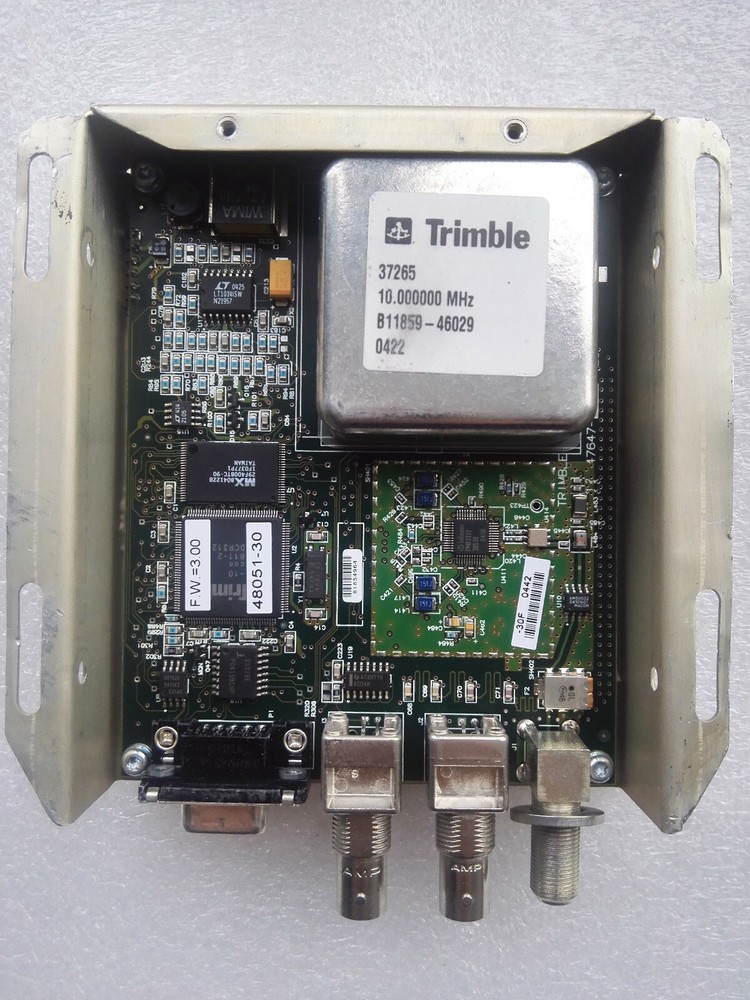 TRIMBLE Thunderbolt GPS Disciplined Clock output :10MHZ &1pps