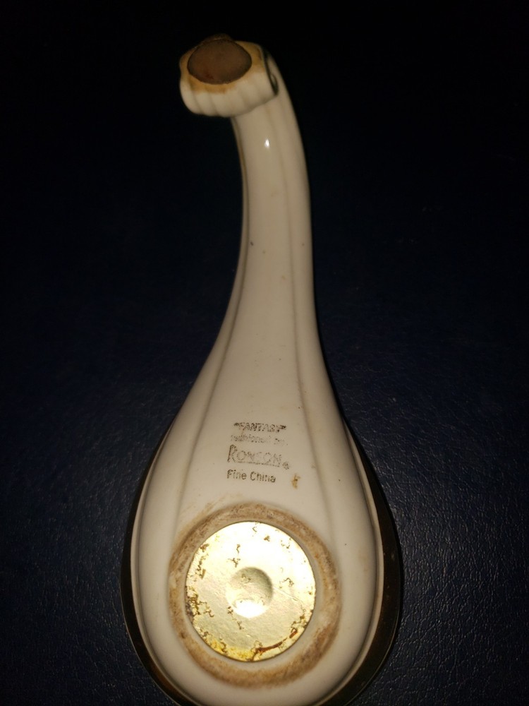 VINTAGE RONSON "FANTASY" TABLE LIGHTER