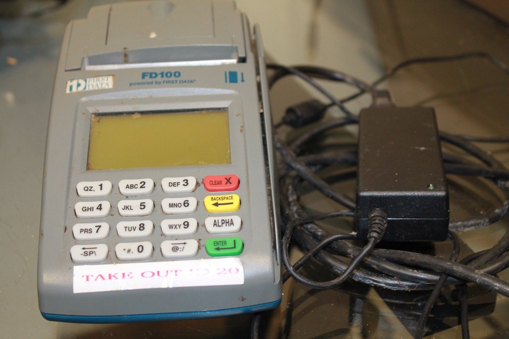 First Data | FD-100 Credit Debit Card Terminal