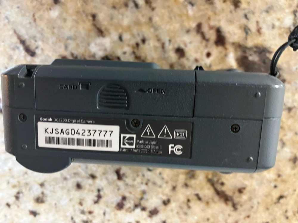 Vintage Kodak DC3200 Camera!!!