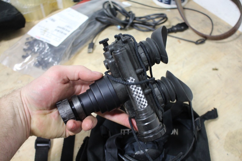 ITT   Night Vision Goggle System F5001P