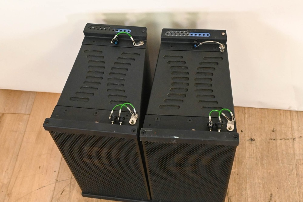Electro-Voice (EV) XLE181 8" 2-Way Passive Line Array Speaker (PAIR) CG01THN