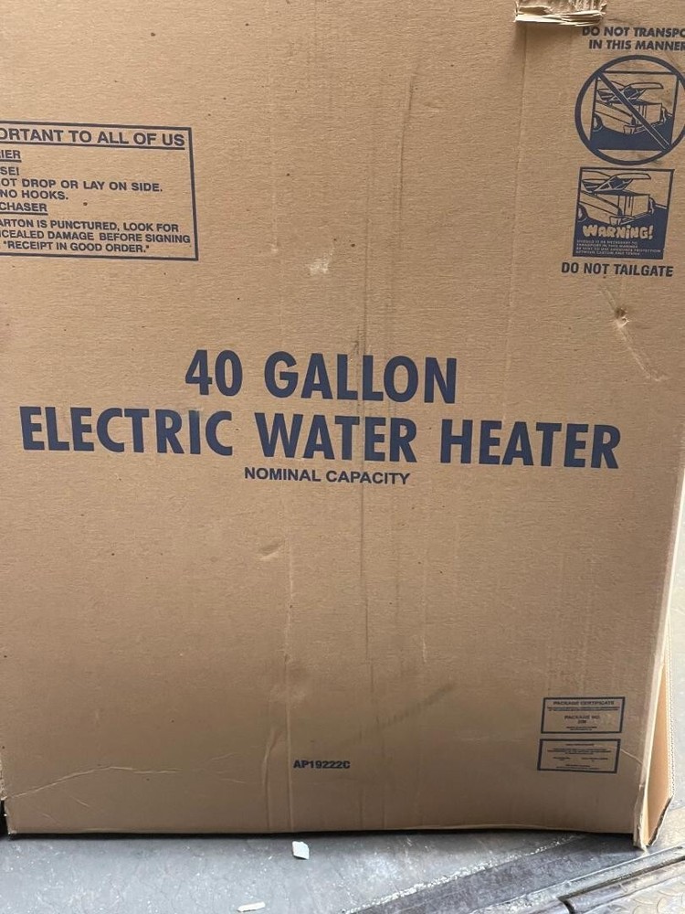 RHEEM RUUD Commercial Light Duty Electric Water Heater 40 Gallon 240 Volt New