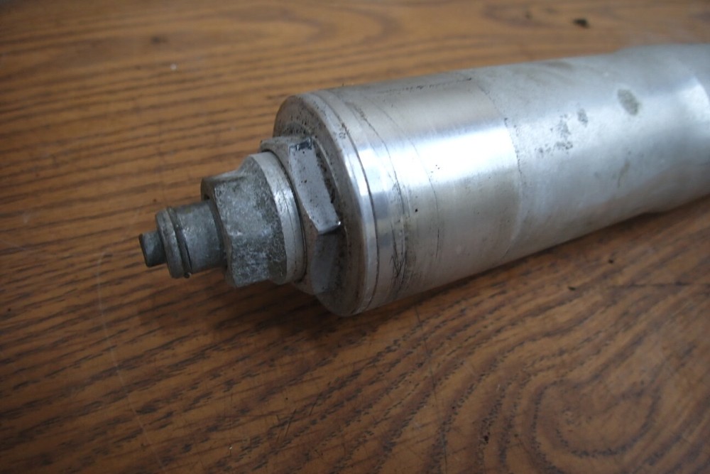 1998 DUCATI ST2 944 FRONT RIGHT FORK GD051-50-R