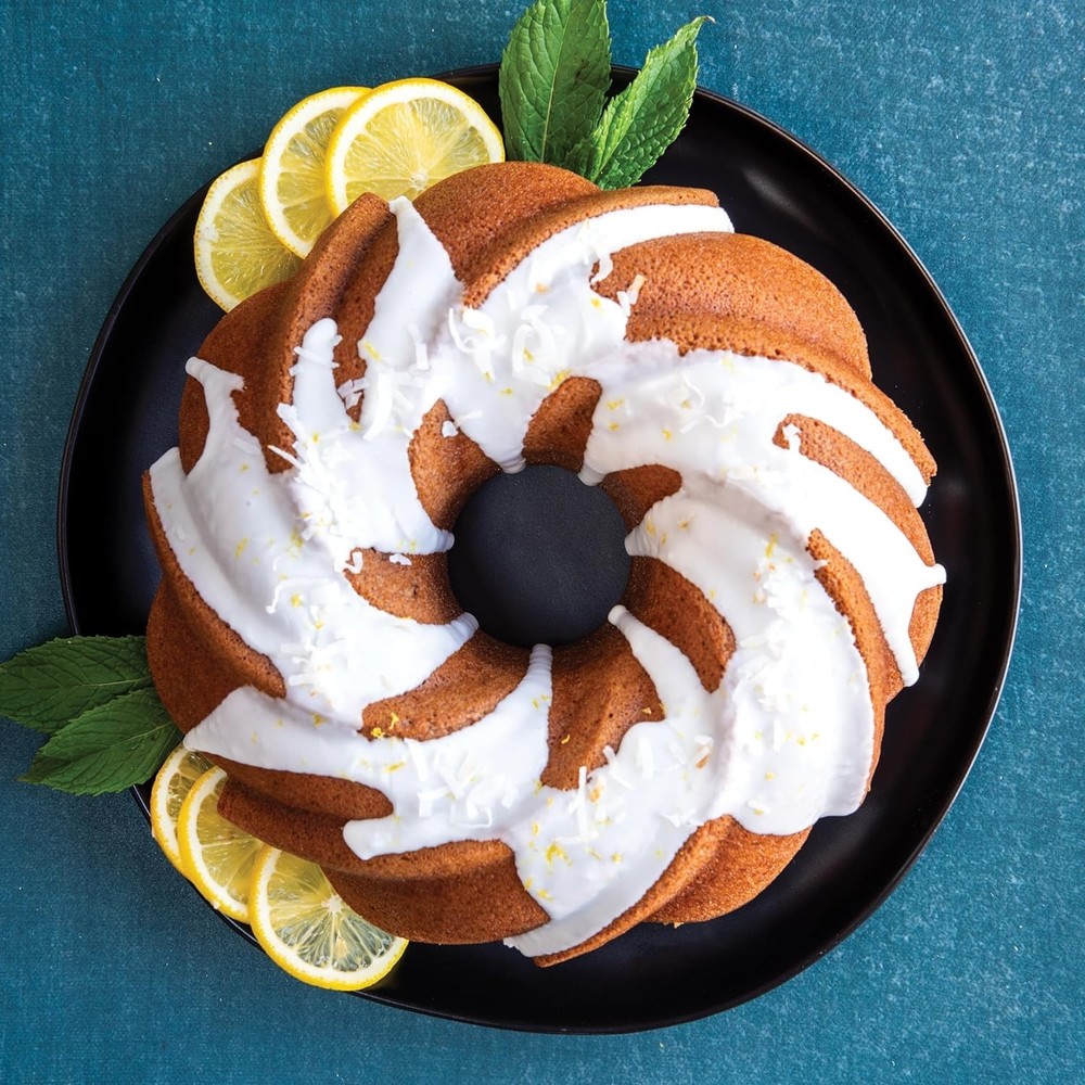 Formed Swirl Bundt, 10 Cup, Twilight Blue