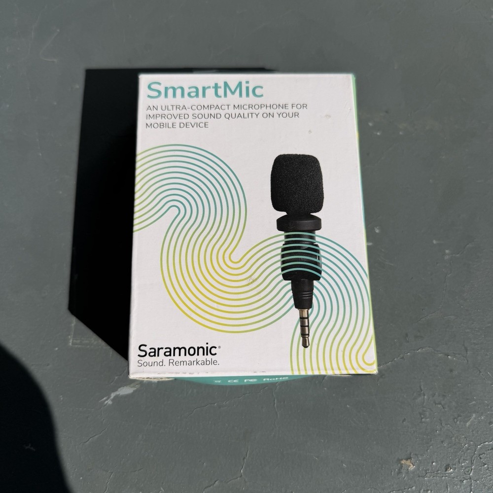 Saramonic SmartMic 3.5mm TRRS Mobile Microphone for iPhone Android – Open Box