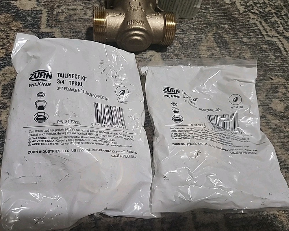 Zurn Wilkins 3/4" NR3XL Pressure Reducing Valve with double union